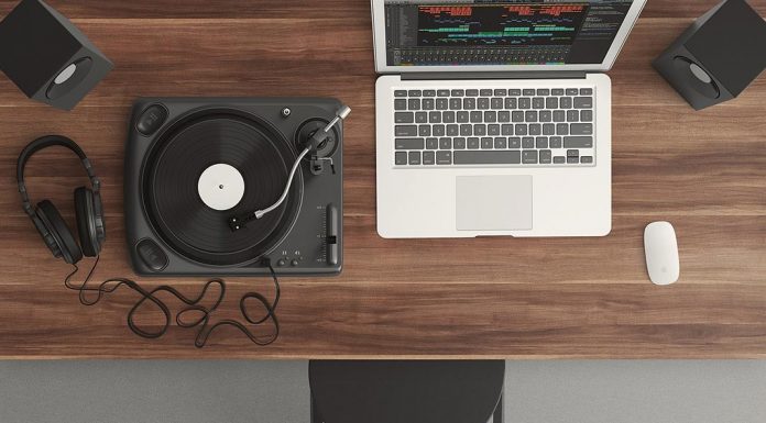 ماریوت بازی می کند با واقعیت مجازی واقع گرایانه غنی