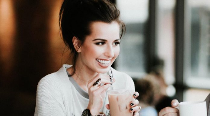 قالب نیوز پیپر فارسی وردپرس باران (اورجینال + ۷۲ فونت فارسی)