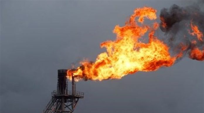 فلر منطقه نفتی بهرگان پس از ۶۰ سال خاموش شد