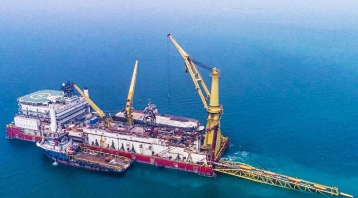 پیشرفت ۵۵ درصدی سکوی میدان گازی بلال