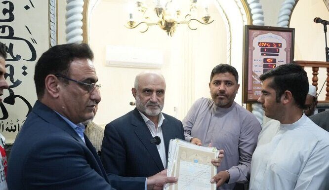 اسناد مالکیت اراضی مسکونی جزیره شیف به مردم تقدیم شد