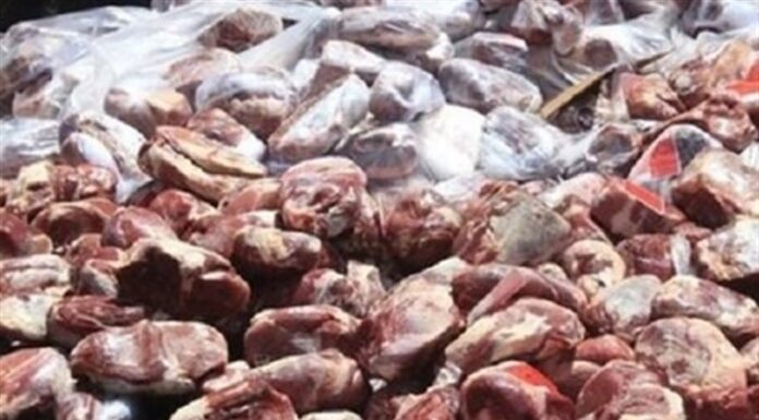 معدومسازی ۸۵ تن فرآورده غیربهداشتی دام در بوشهر