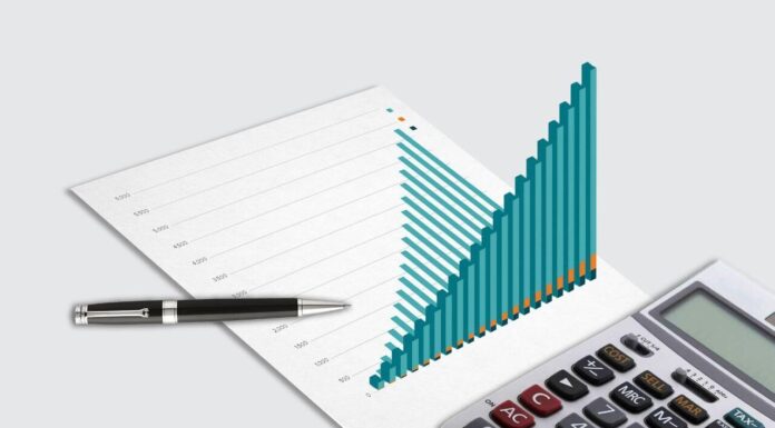 معاون دانشگاه علوم پزشکی بوشهر: پرداخت ترمیم حقوق کارکنان آغاز شد