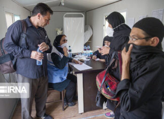 هلال احمر بوشهر جان ۲ زائر را در عراق نجات داد