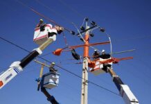 تأمین برق پایدار خارگ در سختترین شرایط / شرکت پایانههای نفتی پای کار است