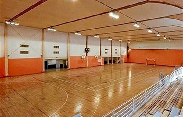 کفپوش سالن چندمنظوره «نخل تقی» تعویض میشود