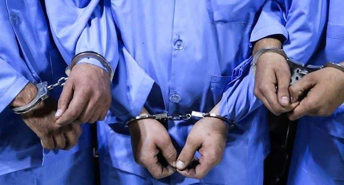 بازداشت شهردار و ۲ کارمند شهرداری در بندر گناوه