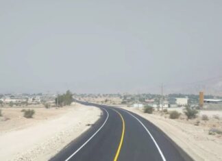 همزمان با هفته دولت ۲۱ پروژه راهداری در شهرستانهای دشتی و تنگستان آغاز و افتتاح شد+تصویر