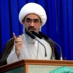 امام جمعه بوشهر: برگزاری آزمون استخدامی وزارت نفت در خارج از استان بوشهر پذیرفتنی نیست