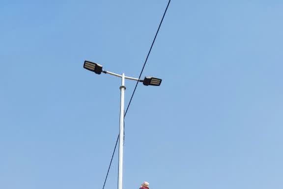 رییس راهداری و حمل و نقل جاده ای دشتستان خبر داد: روشنایی بلوار «نینیزک به بنداروز» دشتستان در آستانه پیاده روی بزرگ ولایت