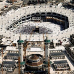 اولین گروه حجاج از سرزمین وحی به بوشهر بازگشتند