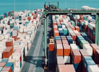 یک میلیون و ۲۰۵ هزار تن مشتقات نفتی از بندر بوشهر ترانزیت شد