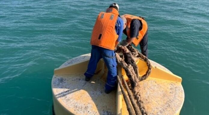 طرح تعمیرات دورهای و فصلی علائم کمک ناوبری محدوده مطاف انجام شد