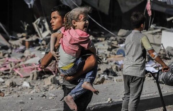 یک روز حقوق کارکنان کمیته امداد بوشهر به مردم لبنان اهدا شد