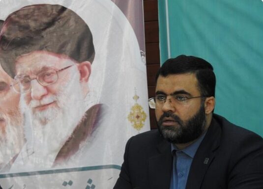 نشست صمیمانه نماینده مجلس شورای اسلامی بوشهر، گناوه و دیلم