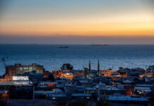 استاندار بوشهر:بدنبال تفویض اختیار در اعطای مجوزهای اقتصادی به استان هستم