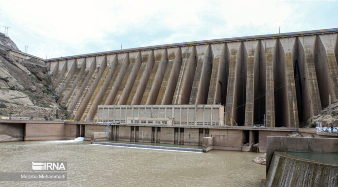 کاهش چشمگیر ذخیره آب سدهای بوشهر نگران کننده است