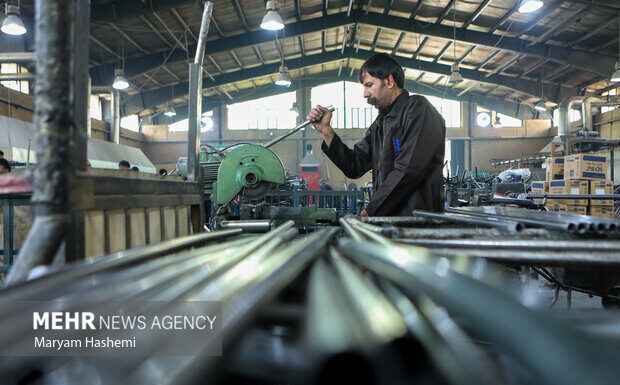 ۱۸۸ فقره جواز تأسیس صنعتی در استان بوشهر صادر شد