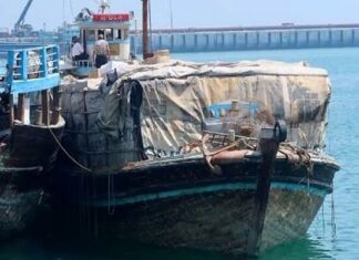 ۳ شناور حامل کالای قاچاق در آبهای بوشهر توقیف شد