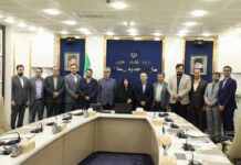 بزرگترین معامله بورس در سال ۱۴۰۳ رقم خورد؛ پتروشیمی پردیس، سهامدار ۲.۲ درصدی هلدینگ خلیج فارس شد