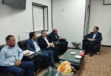 دیدار مدیر عامل و مدیران شرکت برق با معاون توسعه مدیریت و منابع استانداری بوشهر