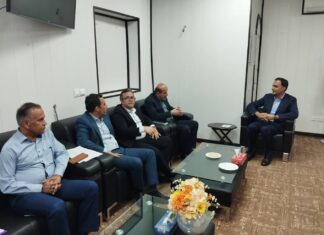 دیدار مدیر عامل و مدیران شرکت برق با معاون توسعه مدیریت و منابع استانداری بوشهر