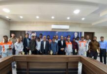 تجلیل از تلاشگران شهرداری بندر دلّوار به مناسبت روز جهانی کار و کارگر