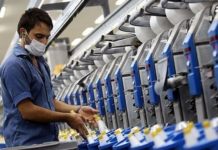 طی یک سال اخیر؛ ۳۹ فقره جواز تأسیس صنعتی در دشتستان صادر شد