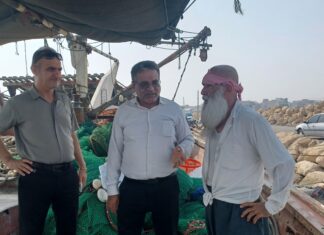 گزارش تصویری ؛بازدید مدیر شیلات شهرستان از اسکلههای صیادی جلالی، شغاب و جفره