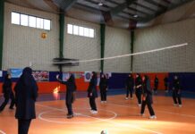 در راستای اجرای طرح نهضت توسعه عدالت در فضاهای آموزشی و پرورشی صورت گرفت؛ بهره برداری از سالن ورزشی مدرسه فرزانگان برازجان؛ گامی دیگر در مسیر برقراری عدالت ورزشی در سطح مدارس استان