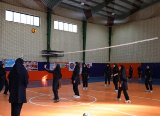 در راستای اجرای طرح نهضت توسعه عدالت در فضاهای آموزشی و پرورشی صورت گرفت؛ بهره برداری از سالن ورزشی مدرسه فرزانگان برازجان؛ گامی دیگر در مسیر برقراری عدالت ورزشی در سطح مدارس استان