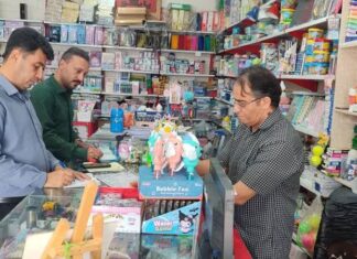 نوشتافزارهای متخلف دشتستان ۵ میلیارد ریال جریمه شدند