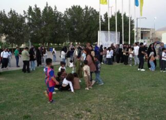 همقدم با خانواده، همدل برای سلامت به مناسبت هفته تربیتبدنی، همایش پیادهروی خانوادگی کارکنان پتروشیمی پردیس با حضور بیش از ۲۰۰ خانواده در شهرهای جم و کنگان برگزار شد.