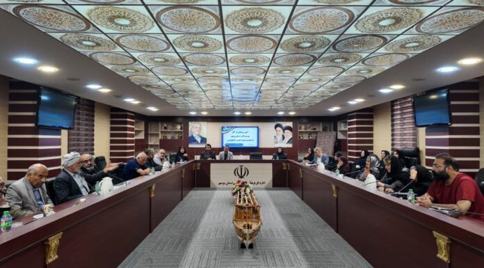 رونمایی گسترده از تازههای نشر بوشهر؛ دوازده کتاب در آیینی فرهنگی معرفی شد