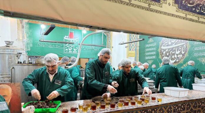 اعزام ۱۲۹ نفر از جهادگران و افراد نیازمند گروه جهادی شهید احمدیجوان به مشهد مقدس سومین سفر زیارتی ـ جهادی با حضور در چایخانه غدیر و خدمت در صحنهای نورانی حرم مطهر رضوی